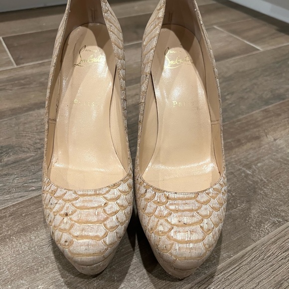 Christian Louboutin snakeskin print heels - Picture 2 of 10